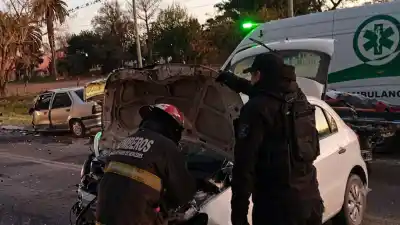 Colisión frontal en la Ruta 42: un muerto y varios heridos en Catamontaña