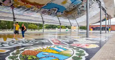 El secreto detrás del gigante de Costa Nueva: así sellaron el mural que ya es parte de Rosario