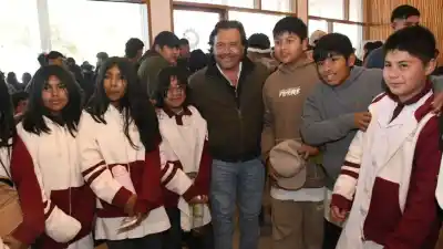 El futuro educativo de los Valles Calchaquíes se definió en Cafayate: 65 instituciones en un solo lugar