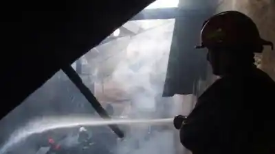 El trágico final de una anciana en Rivadavia: el insólito detalle que desató el fuego