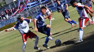La noche que Vélez de San Ramón se hizo gigante: definición por penales y clasificación a la final