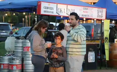 El atardecer posadeño se tiñó de lúpulo: así se vivió el Ipa Day frente al El Brete