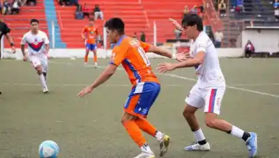 El Naranja festejó en el arranque del Clausura: qué pasó en la fecha 1 de la Liga Confluencia