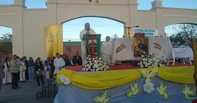 El arzobispo Cargnello sorprendió en Salta con un pedido que nadie esperaba
