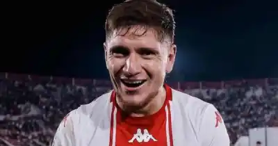 El secreto del "Colo" Gil: cómo un riogalleguense se convirtió en el jugador que nunca pierde un clásico