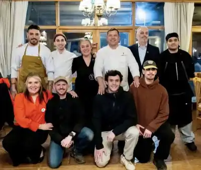 Cena solidaria en el CAAD: 77 comensales, sabores del país y un objetivo en común