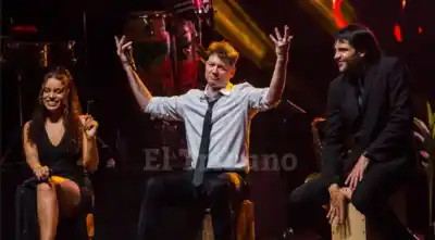 Emanero volvió a conquistar Salta: emoción, sorpresas y un show inolvidable en el Teatro Provincial