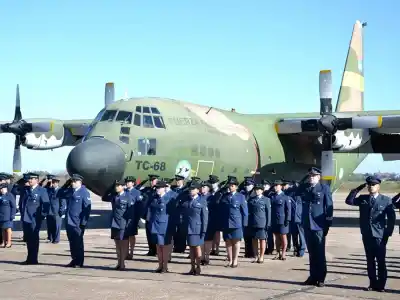 114 años surcando los cielos: la Fuerza Aérea Argentina celebra su aniversario con una historia de valentía y servicio