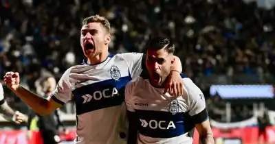 Gimnasia sigue imparable: tercer triunfo al hilo y sueña con llegar encendido al clásico