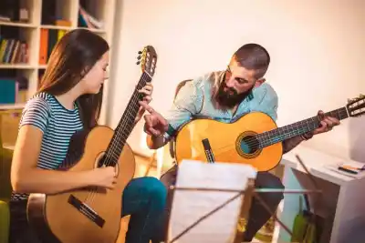 La Cumbrecita: vuelven las clases de canto y guitarra y hay doble turno
