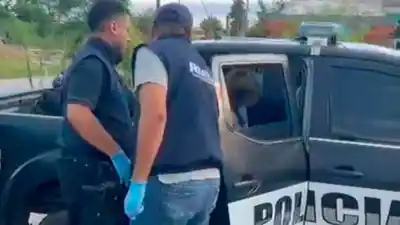 Detienen a un policía en Monte Quemado: su vehículo habría sido el que atropelló y mató a una joven en la Ruta 21