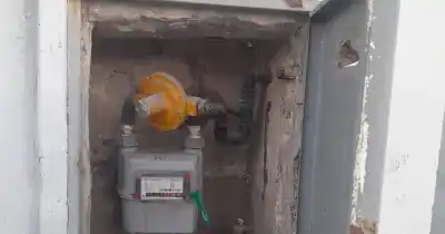 Robo de bronce en pleno lunes polar: dejaron sin gas a vecinos del Parque Saavedra