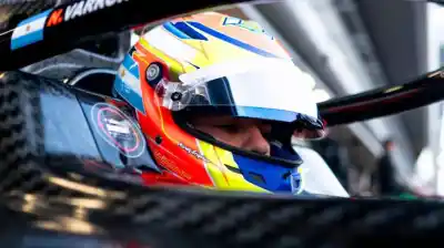 Un trompo inesperado marcó el debut argentino en la Fórmula 2 de Australia
