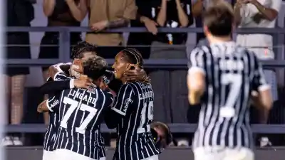 Corinthians: la ola de bajas que enciende alarmas antes del choque con Central