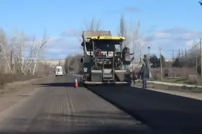 Ruta 6: uno de los tramos de la repavimentación ya superó el 70% y el otro avanza a buen ritmo