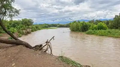 Desapareció en el río Lavayén: la desesperada búsqueda que mantiene en vilo a Jujuy