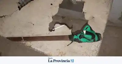 Tres detenidos tras violenta gresca en Rawson: secuestraron armas y un caño de metal
