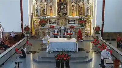 El dramático momento en que un cura evacuó a los fieles durante el terremoto en Colombia