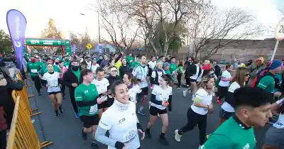 Miles de corredores coparon Guaymallén en la segunda edición de la 21K: ¿quién se quedó con la gloria?