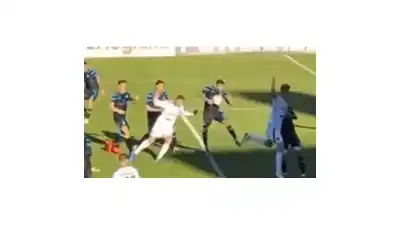 La polémica decisión de Robledo que metió a Colón en el partido