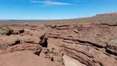 Cicloturismo y trekking en Villa El Chocón: la nueva aventura que combina deporte y paisajes únicos
