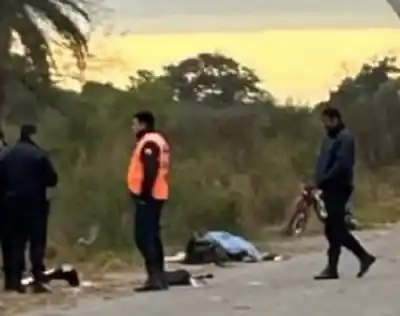Trágico accidente en El Polear: conductora alcoholizada quedó detenida tras chocar y matar a un motociclista