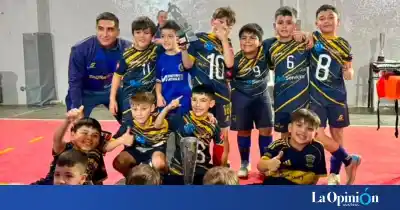 Campeones invictos: la categoría 2018 de Boca de Río Gallegos que hizo historia en el torneo "Siempre Alegres"