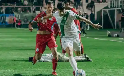 Banfield volvió a caer en el Lencho Sola y Belgrano lo castigó con un 2 a 0