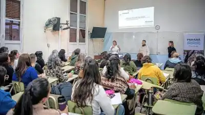 El programa que prepara a los emprendedores de Paraná para la gran feria de octubre