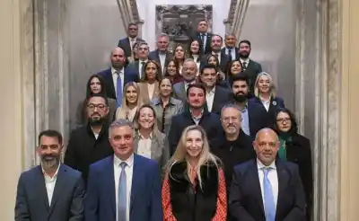 Karina Milei junta a la tropa bonaerense de LLA y Pareja ya destapa el candidato para 2027