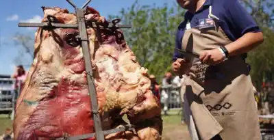 Pincén se prepara para su 15º Fiesta Provincial del Asado: todo lo que tenés que saber