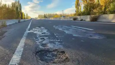 Redirigieron más de un billón de pesos de las rutas: la confesión del Gobierno que enfureció a todos