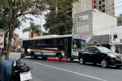 El conflicto estalló a la medianoche: la UTA detiene la Línea 21 por tiempo indeterminado