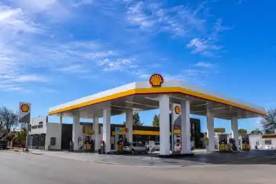 Grupo Martínez pisa fuerte en Santa Rosa: renueva su estación Shell y apuesta a la capital pampeana