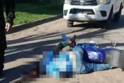 Se entregaron los hermanos acusados del crimen de un hombre en el barrio Juan XXIII