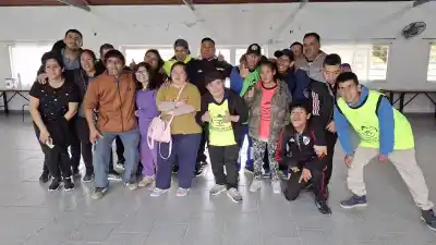 Una jornada de inclusión y ritmo reunió a personas con discapacidad en Perico