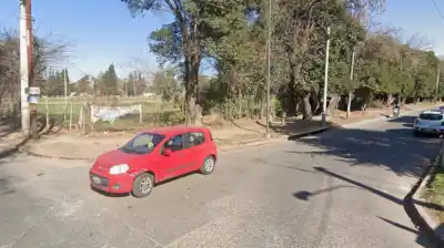 Discusión vial en Córdoba terminó con un hombre herido de gravedad en el cuello y dos detenidos