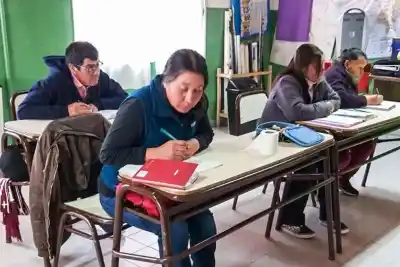El plan que logró que más de 11 mil neuquinos vuelvan a las aulas