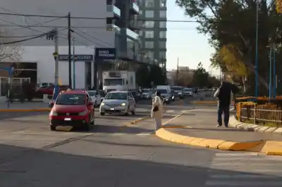 Feriado del 17 de agosto: ¿pueden abrir los comercios y qué pasa con el pago?