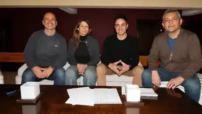 A horas del cierre, cinco partidos sellan una alianza de cara a las elecciones en Bariloche