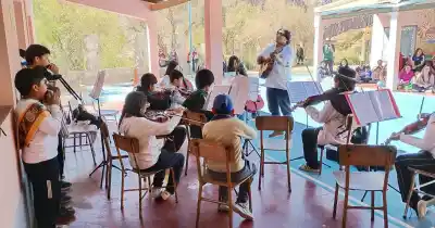El emotivo reencuentro entre una escuela de Jujuy y una delegación cordobesa que no te podés perder