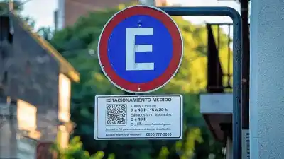 Seom en Candioti Sur: el concejal Medei apoya a los frentistas y exige revisar un sistema que ya cuesta casi $10.000 por mañana
