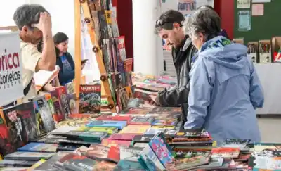 Puerto Madryn se prepara para la V Feria del Libro: ¿qué secretos esconde su agenda?