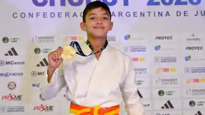 Tiene 11 años, lidera el ranking nacional y ahora sueña con la Selección: la historia del sanjuanino que asombra al judo