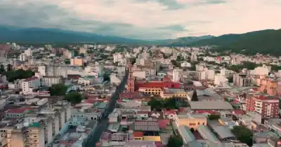 El déficit de viviendas en Salta alcanza las 90 mil unidades y los salarios no alcanzan