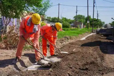 Formosa desafía la recesión: el empleo en la construcción creció 1,4% en mayo, ¿cuál es el secreto?