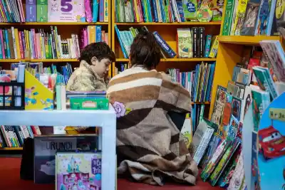 Ciencia y espiritualidad se cruzan en el cierre de la Feria del Libro Jujuy