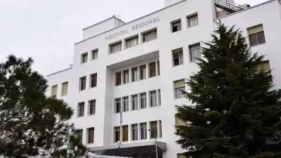 Violaron dos veces el depósito del Hospital Regional y se llevaron 50 litros de shampoo