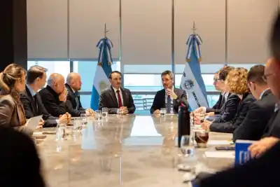 El plan de Valdés para blindar la obra pública: qué busca en el CFI