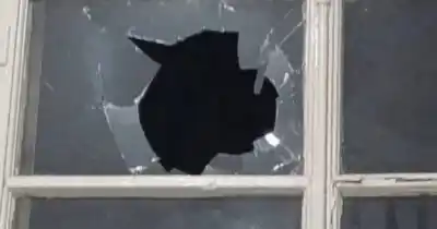 Terror en un hospital de Quilmes: paciente drogada atacó a enfermeras con un arma blanca